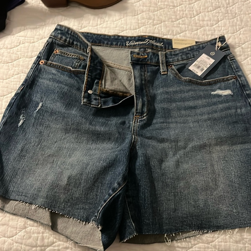 Universal Thread Jean shorts